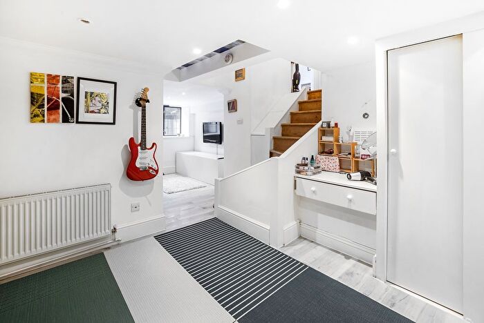 1 Bedroom Flat To Rent In Anson Road, London, NW2