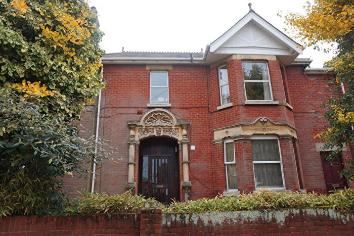 1 Bedroom Flat To Rent In Portland House Grosvenor Road, SO17