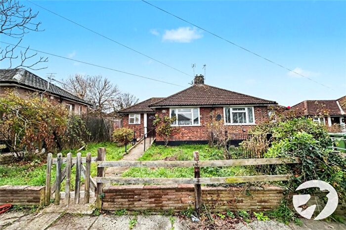 1 Bedroom Bungalow For Sale In Glenmore Road, Welling, Kent, DA16