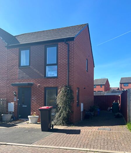 2 Bedroom Semi-Detached House To Rent In Fox Fields, Telford, TF4