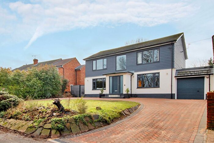 4 Bedroom Detached House For Sale In Norwood Lane, Meopham, Gravesend, Kent, DA13