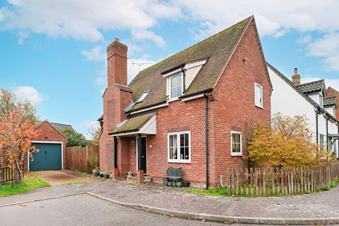 3 Bedroom Detached House For Sale In Birch End, Catfield, NR29