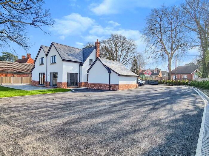 5 Bedroom Detached House To Rent In High Garrett, Braintree, CM7