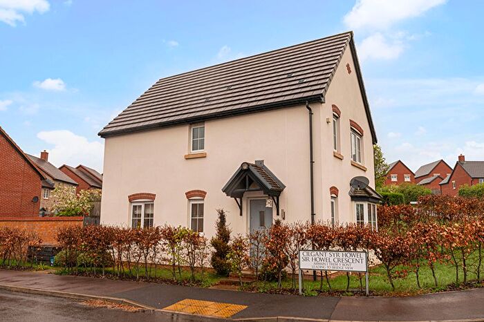 3 Bedroom Detached House For Sale In Sir Howel Crescent, Undy, NP26