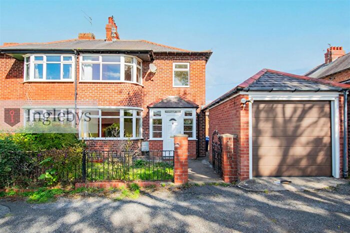 3 Bedroom Semi-Detached House For Sale In West Park Avenue, Loftus, Saltburn-By-The-Sea, TS13