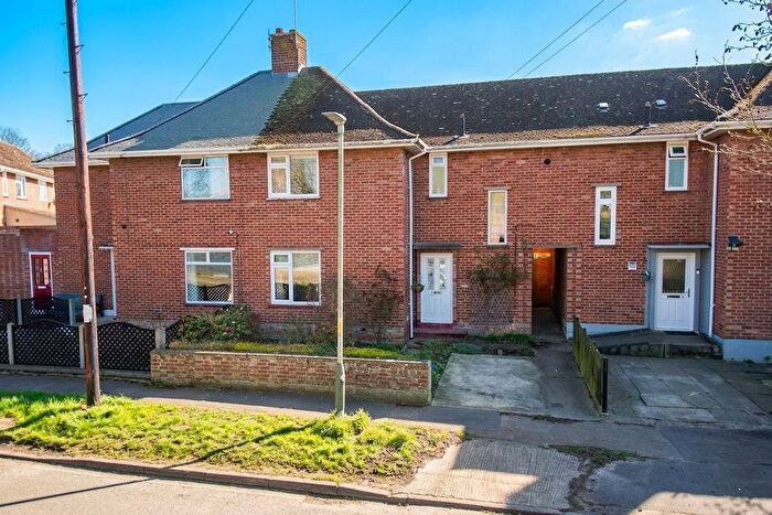 3 Bedroom Terraced House For Sale In Robin Hood Road, Lakenham, Norwich, NR4