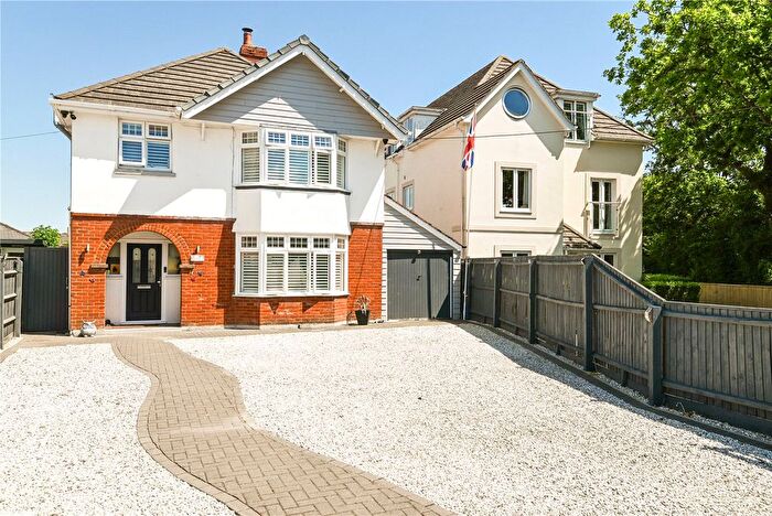 3 Bedroom Detached House For Sale In Station Road, New Milton, Hampshire, BH25