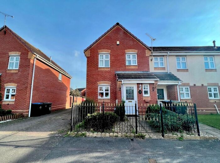 3 Bedroom End Of Terrace House To Rent In Bardley Drive, Daimler Green, Coventry, CV6