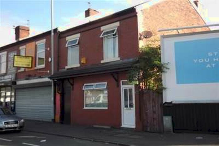 4 Bedroom Terraced House To Rent In Reddish Road, Stockport, SK5