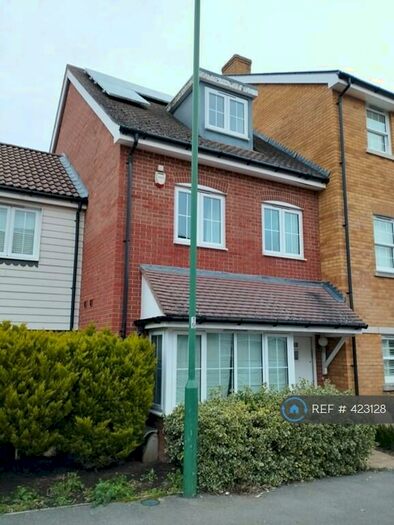 3 Bedroom End Of Terrace House To Rent In Diamond Jubilee Way, Carshalton, SM5
