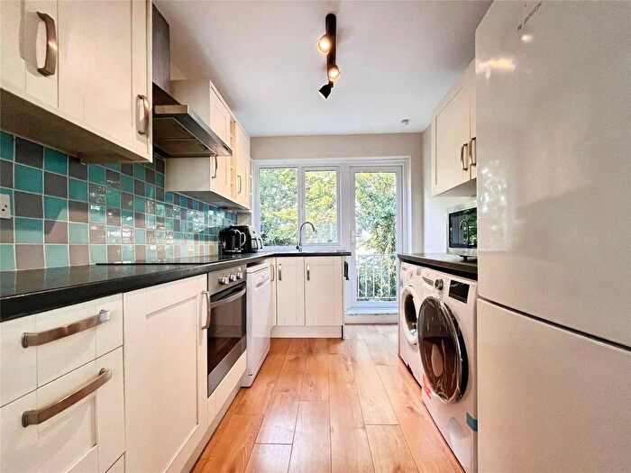 3 Bedroom Maisonette For Sale In Strode Street, Egham, Surrey, TW20