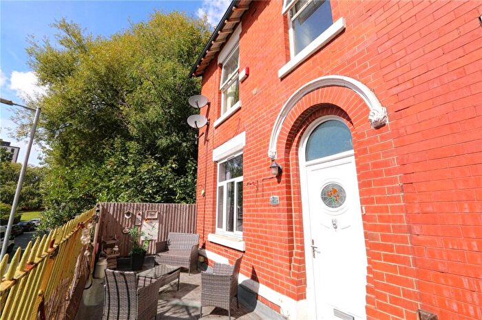2 Bedroom Semi-Detached House To Rent In Station View, Stalybridge, Greater Manchester, SK15
