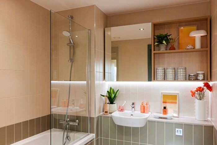 2 Bedroom Apartment To Rent In Soho Yard, Sheffield, S3