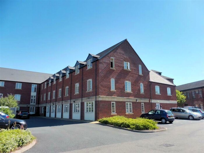 2 Bedroom Property To Rent In Anglesey Lodge, Tiger Court, Anglesey Road, DE14