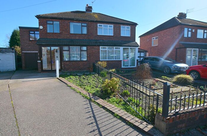 3 Bedroom Semi-Detached House For Sale In David Street, Denton, Manchester, M34