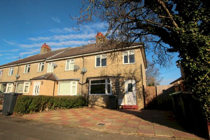 3 Bedroom End Of Terrace House To Rent In Hobart Road, Cambridge CB1