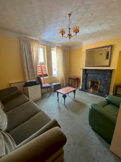 2 Bedroom Flat To Rent In Nether Hall Road, Doncaster, DN1