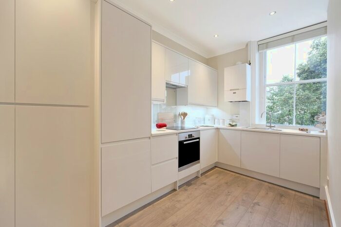 1 Bedroom Flat To Rent In Fulham Road, London, SW10