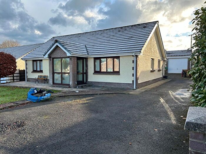 3 Bedroom Detached Bungalow For Sale In Gerddi Mair, St Clears, St. Clears, SA33