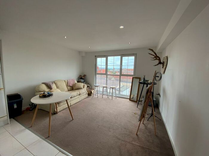 1 Bedroom Flat To Rent In Nottingham Road, Loughborough, LE11