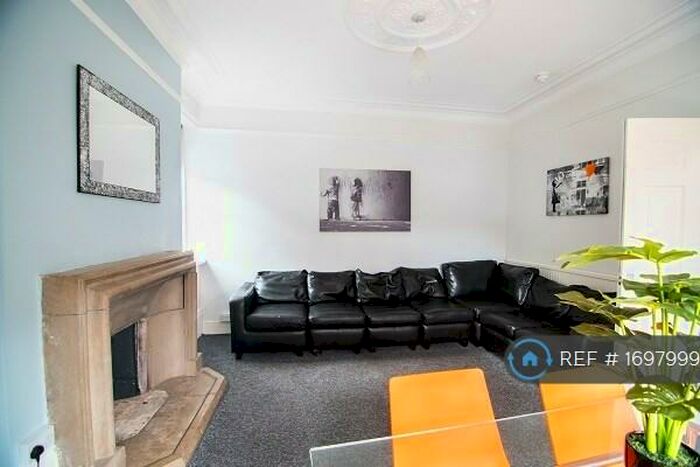 7 Bedroom End Of Terrace House To Rent In Ecclesall Road, Sheffield, S11