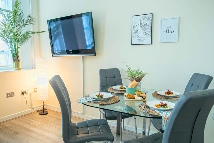 1 Bedroom Flat To Rent In Halifax House, Liverpool, L2