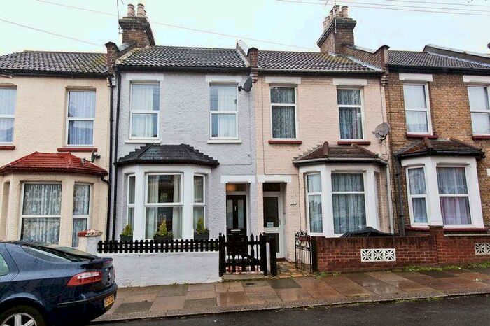 3 Bedroom Terraced House To Rent In Chinchilla Road, Southchurch Village, SS1