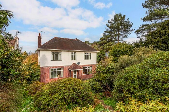 4 Bedroom Detached House For Sale In Over Lane, Almondsbury, BS32