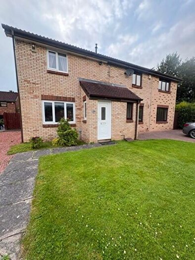 3 Bedroom Semi-Detached House To Rent In Rhindmuir Place, Glasgow, Glasgow City, G69