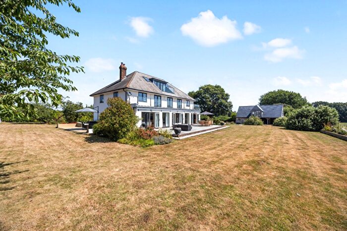 5 Bedroom Detached House For Sale In West End Lane, Henfield, West Sussex, BN5