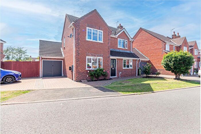 3 Bedroom Detached House For Sale In Kohima Drive, Brockhill Village, Norton, Worcester, WR5