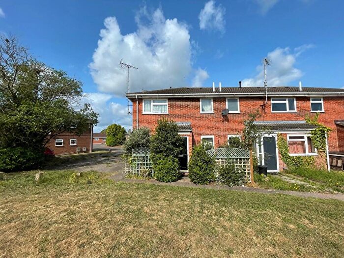 1 Bedroom End Of Terrace House For Sale In Peregrine Court, Longridge Park, Colchester, CO4