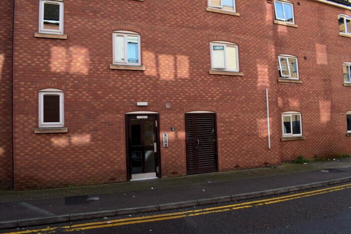 2 Bedroom Flat To Rent In Regent Street, Town Centre, Northampton, NN1