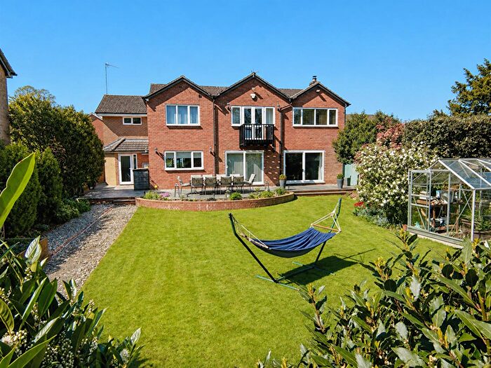 5 Bedroom Detached House For Sale In The Glebe, Badby, Daventry, NN11
