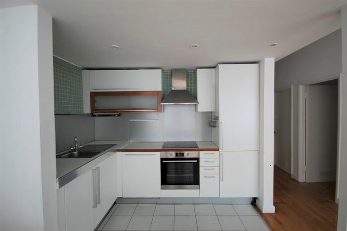 2 Bedroom Flat To Rent In Cheshire Street, Shoreditch E2