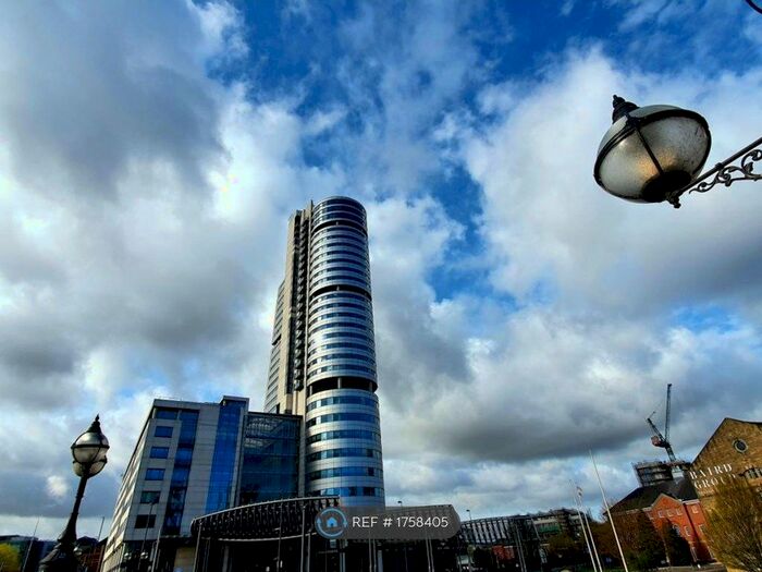 1 Bedroom Flat To Rent In Bridgewater Place, Leeds, LS11