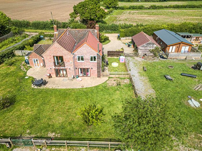 5 Bedroom Detached House For Sale In Southwick, Wiltshire, BA14
