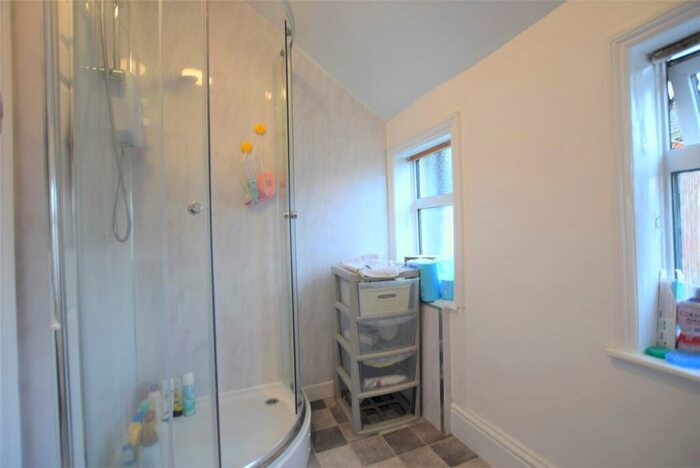 6 Bedroom Semi-Detached House To Rent In Lansdown Road, Gloucester, GL1