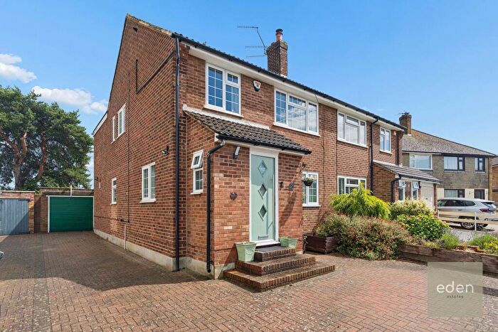 3 Bedroom Semi Detached House For Sale In Priory Grove, Ditton, ME20