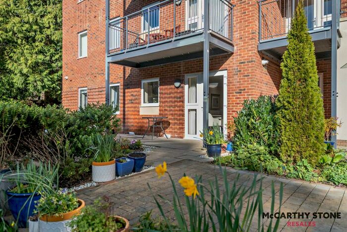 2 Bedroom Apartment For Sale In Clarendon House, Tower Road, Poole, BH13