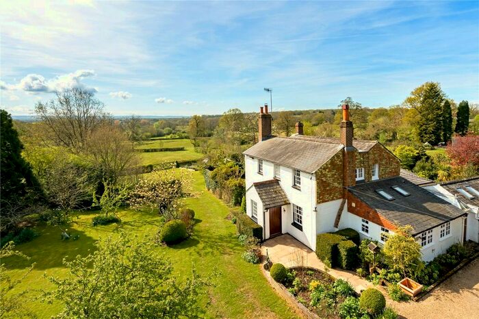 4 Bedroom Detached House For Sale In Norwood Hill, Horley, Surrey, RH6