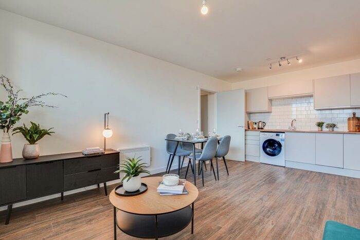 2 Bedroom Apartment To Rent In Clarence Road, Manchester, Greater Manchester, M13