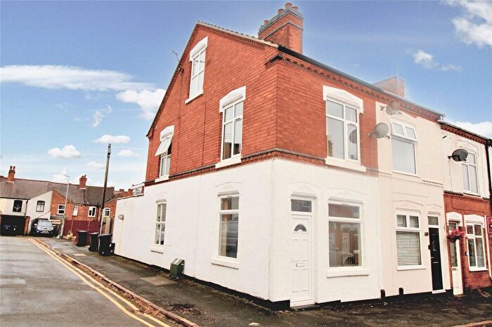 3 Bedroom End Of Terrace House To Rent In Manor Street, Hinckley, Leicestershire, LE10