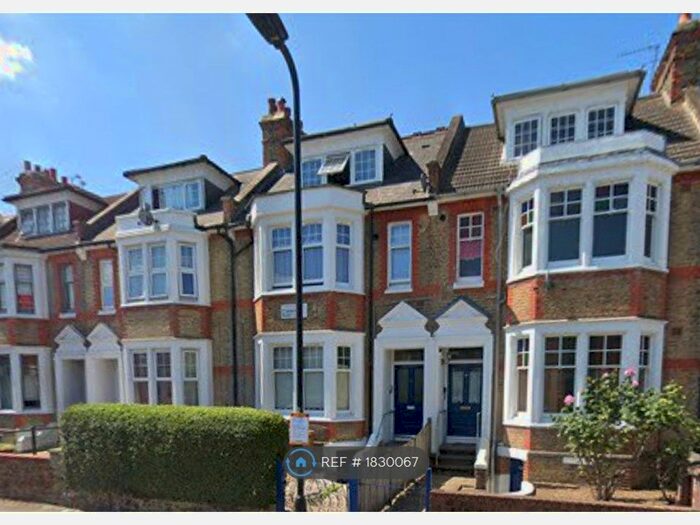 2 Bedroom Flat To Rent In Cranwich Road, Manor House, Stoke Newington, Stamford Hill, N16