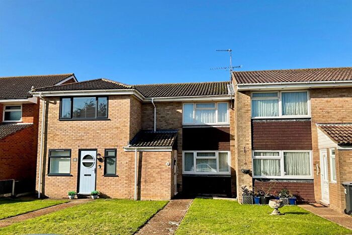 2 Bedroom Terraced House For Sale In Cranleigh Drive, Whitfield, Dover, CT16