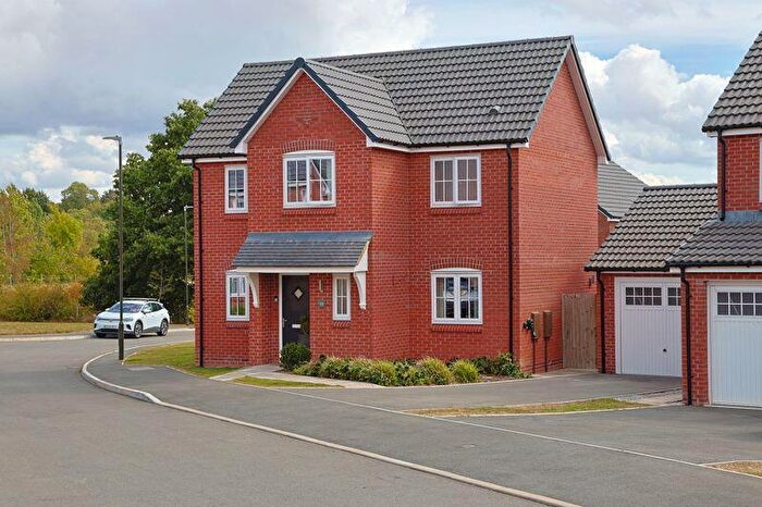 4 Bedroom Detached House For Sale In Brooklime Drive, Wingerworth, Chesterfield, S42
