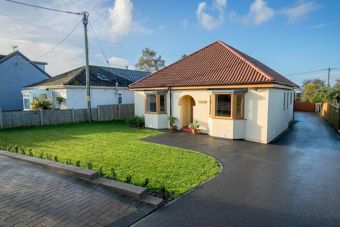 4 Bedroom Detached Bungalow For Sale In Station Road, Castle Cary, Somerset, BA7