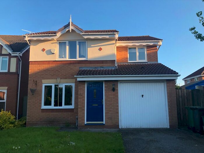 3 Bedroom Detached House To Rent In Lundy Drive, CH65