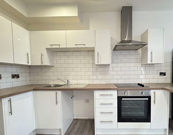 1 Bedroom Flat To Rent In Railway Road, Leigh, WN7