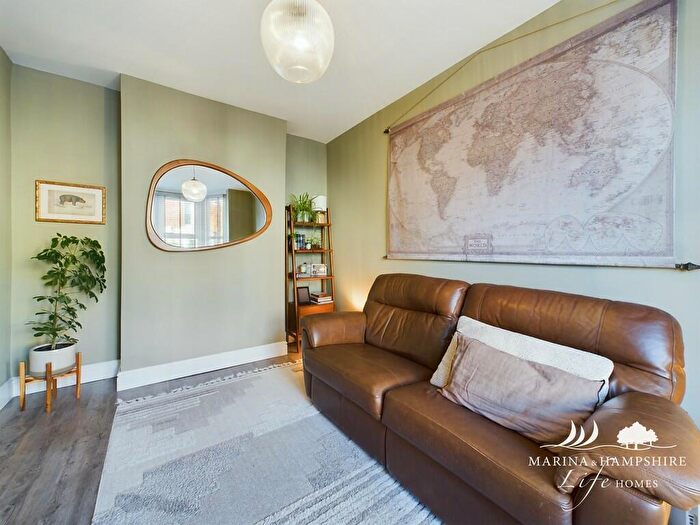 3 Bedroom Terraced House For Sale In Francis Avenue, Southsea, PO4